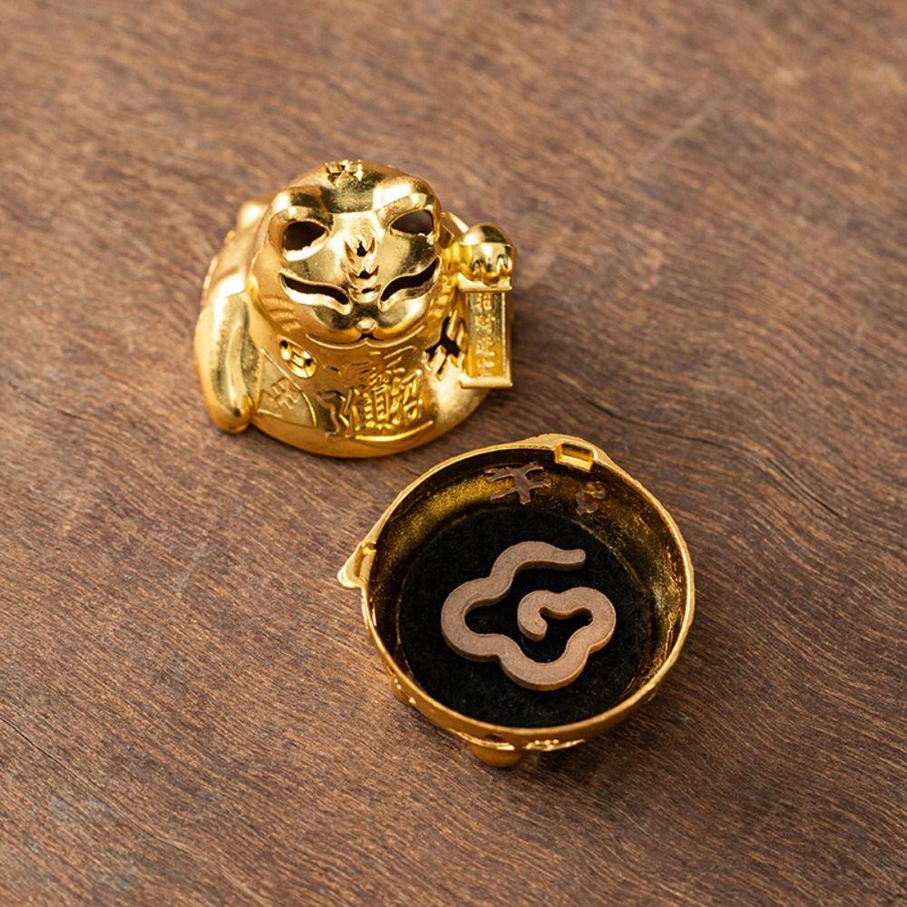 Uitgeholde Patronen Lucky Cat  - Home Fragrance Miniso recensie en prijs